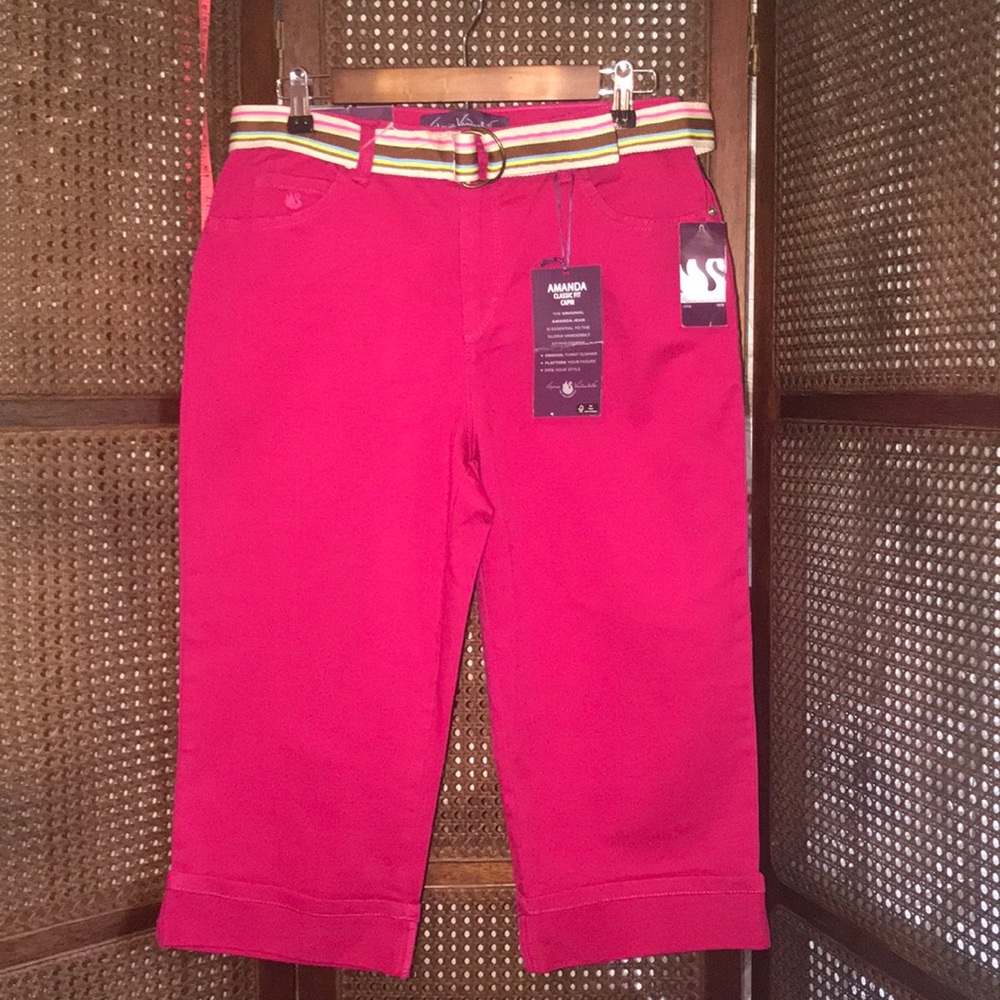 New! Gloria Vanderbilt Capri Jeans